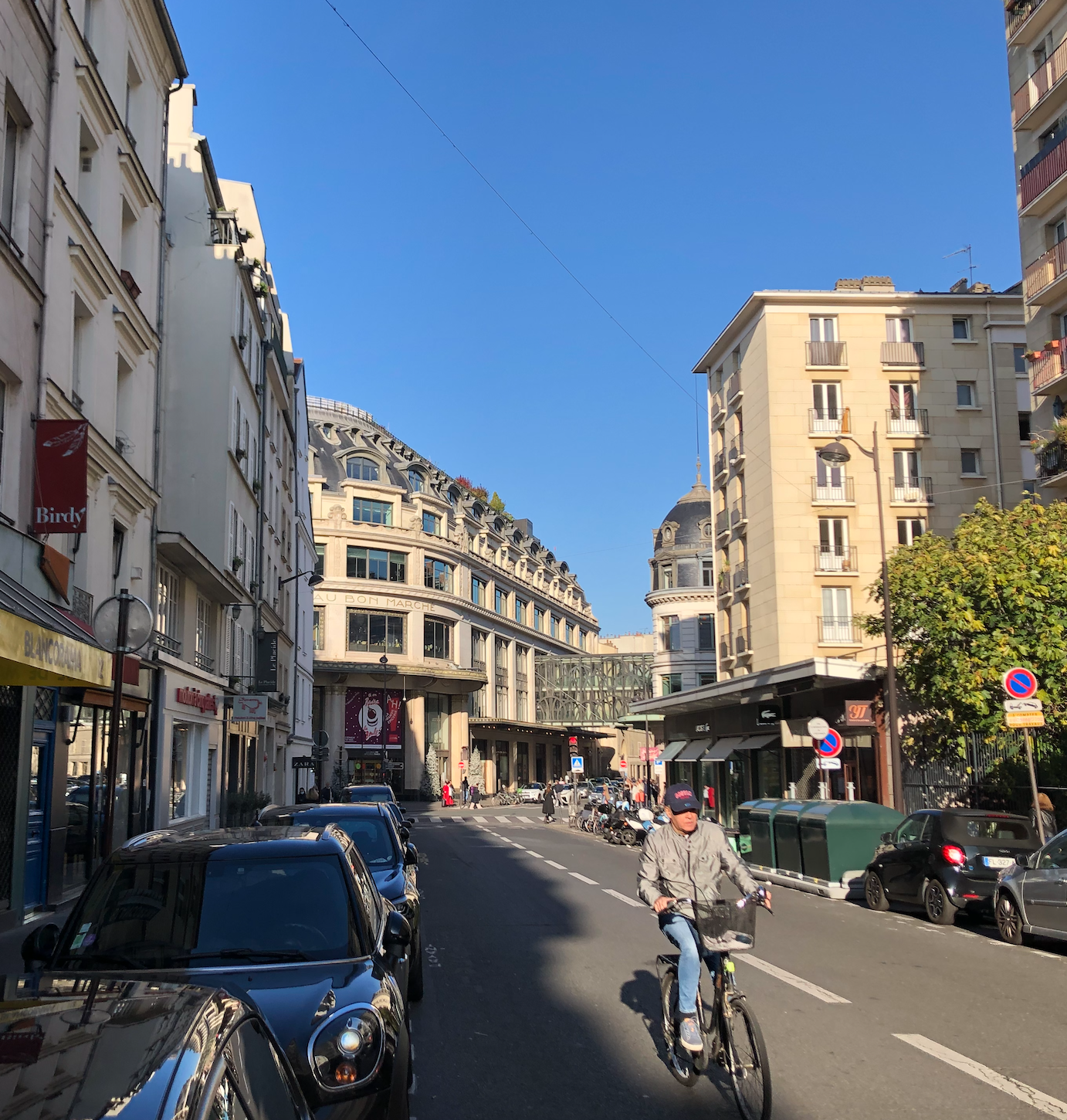 Paris 6ème, au pied du Bon Marché – 67m2 en duplex à rénover – 895.000€ – Vendu